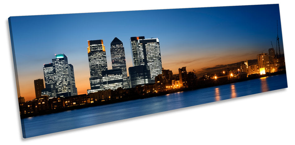 Skyline London City Canary Wharf