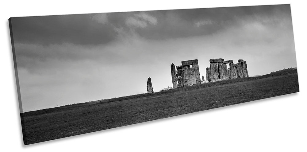 Stonehenge B&W