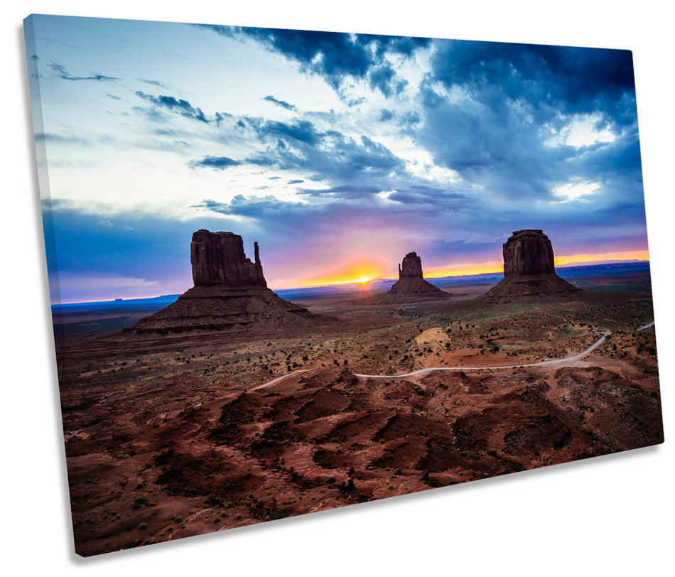 Monument Valley Sunset