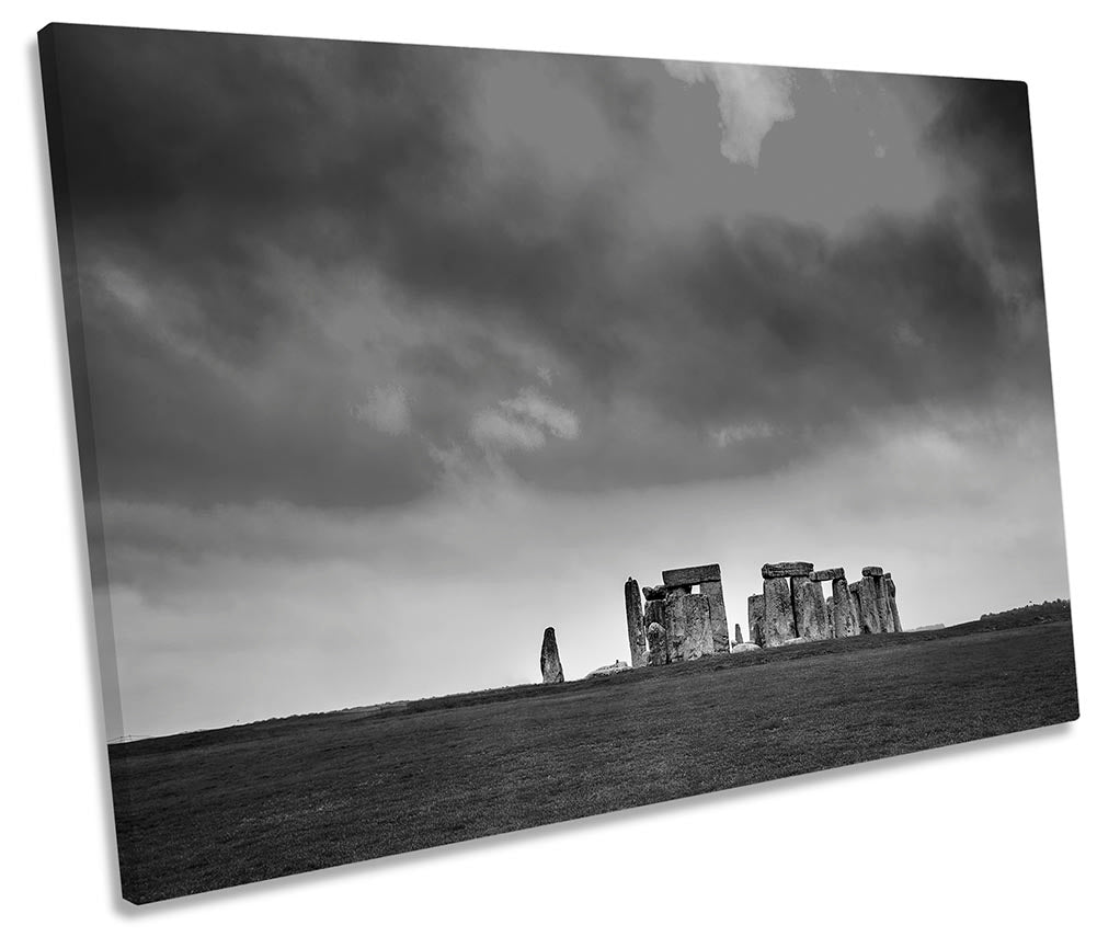 Stonehenge B&W