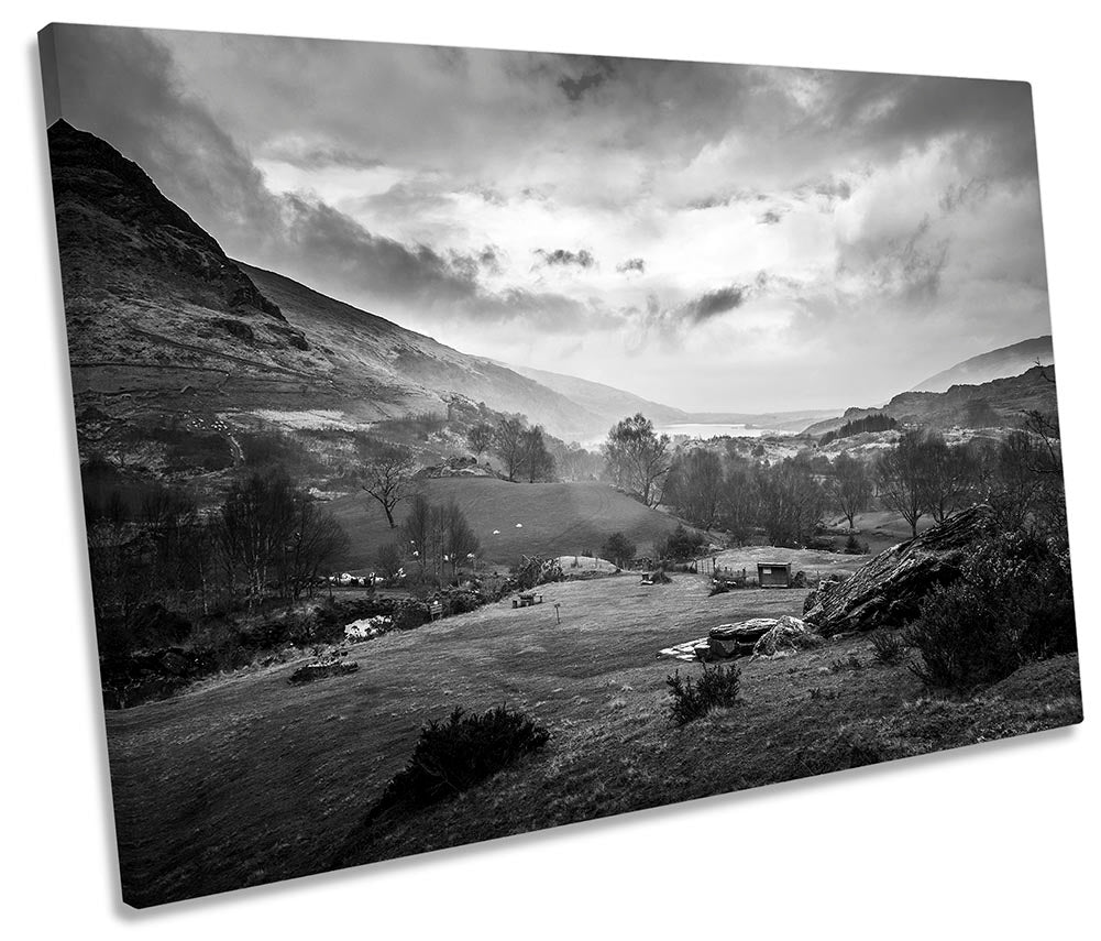 Gleninchaquin Park Ireland Black & White