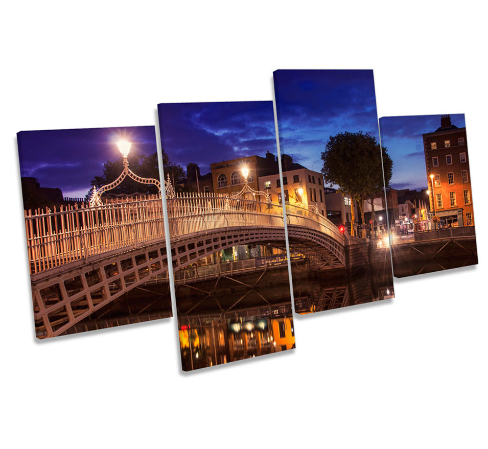 Dublin Ireland Ha'penny Bridge