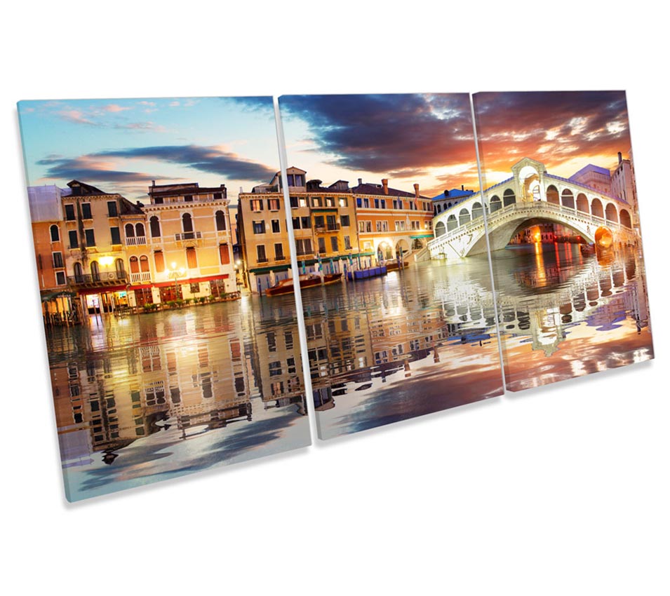 Venice Rialto Bridge Italy