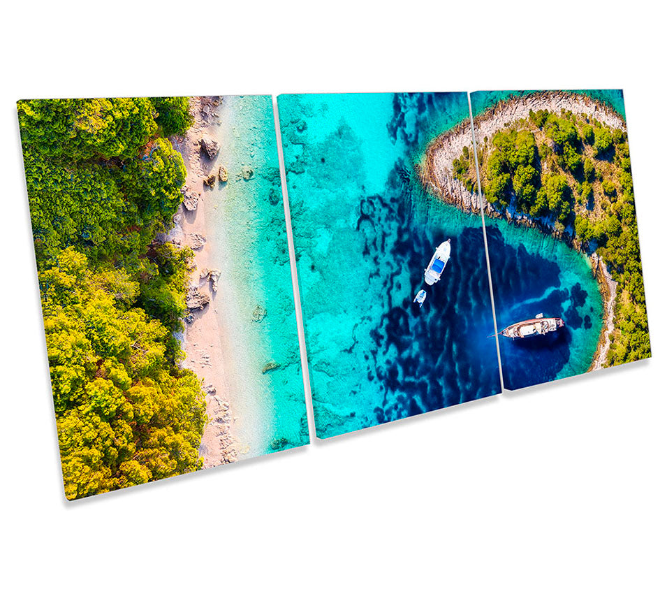 Yachts Tropical Island Turquoise